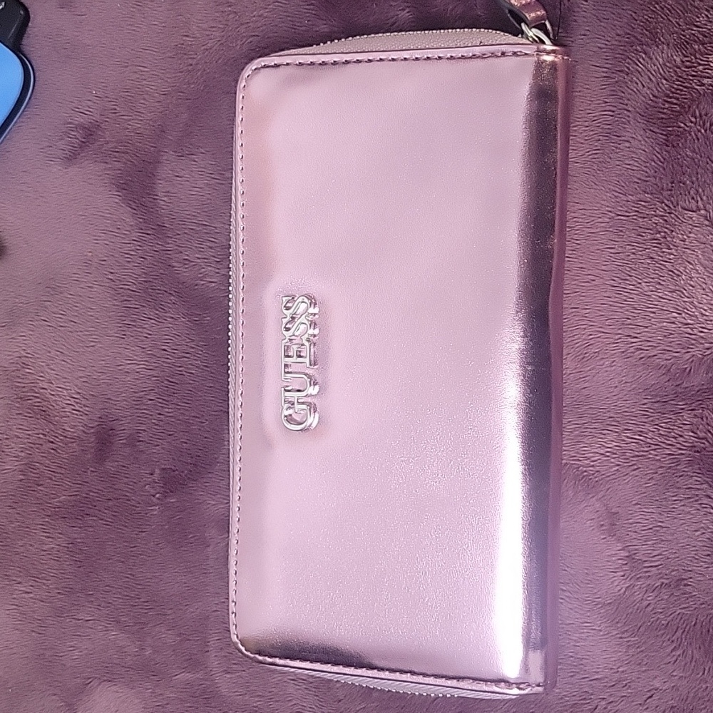 Rose Guess womans wallet